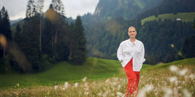 "Словно небо целует лес": как Бен Горхэм из Byredo и Сюзанна Кауфманн выпустили совместную линейку ароматных масел