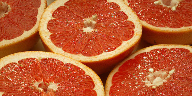 Розовый грейпфрут — главный ингредиент Bohemian Infusion от Thameen