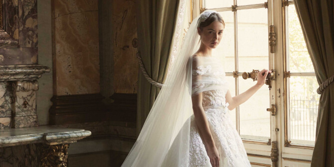 Elie Saab представляет свадебную версию Le Parfum