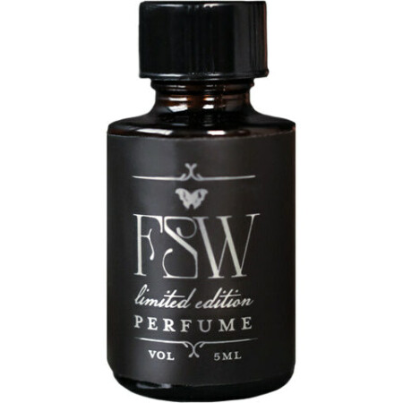 For Strange Women Black Fruit