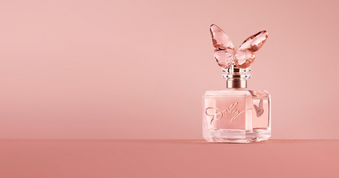 Долли Партон выпустила семплы своего аромата Scent from Above