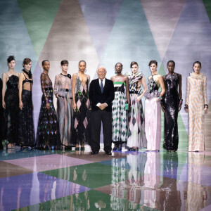 Giorgio Armani посвятили аромат Rondò Armaniano одноименной кутюрной коллекции