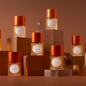 Sarah Baker представили новый аромат Riders, вдохновленный верховой ездой