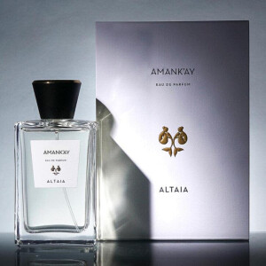 "Цветок любви во флаконе": Altaia представляют Amank’ay