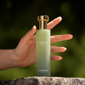 Tuberoli – новый аромат от французского нишевого бренда Hermetica