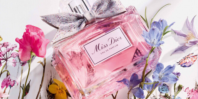 Новое за неделю: выставка Dior, конфеты от Dolce & Gabbana и магазин Avgvst