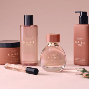 Новое за неделю: внегендерная коллекция от Guess и современное прочтение классики