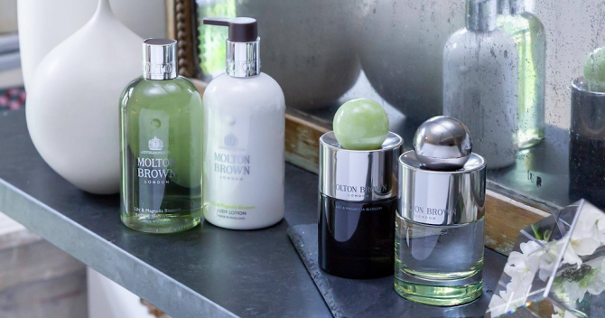 Molton Brown представили коллекцию Lily & Magnolia Blossom
