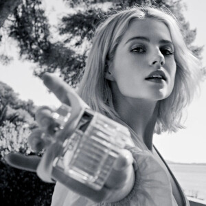 Chloé переосмысляют свой бестеллер в новом Signature Lumineuse