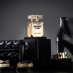 Karl Lagerfeld выпустили фруктово-цветочный аромат Rouge для женской аудитории