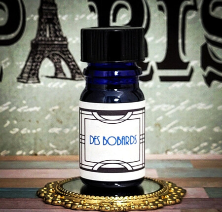 Nui Cobalt Designs Des Bobards: Almond Croissant