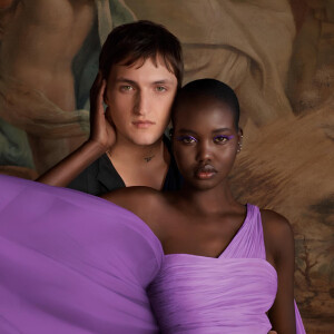 Valentino представили лимитированный дуэт Born In Roma Purple Melancholia