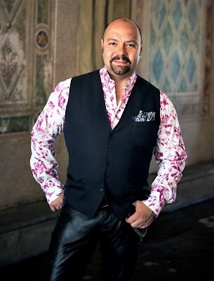 Родриго Флорес-Ру, старший парфюмер