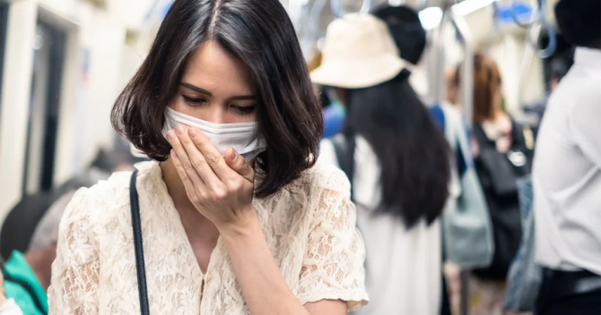 Переболевшие коронавирусом могут путать запахи