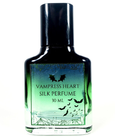 Vampress Heart The Jester