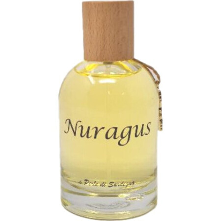 Le Perle di Sardegna Nuragus Woman