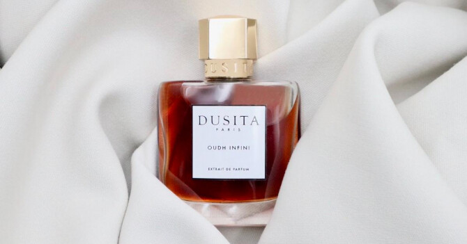 Parfums Dusita I: цветы, звериная лежанка и тайский лес