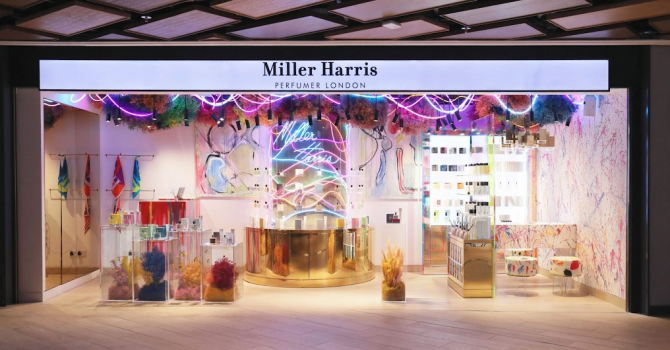 Новое за неделю: Disney, Miller Harris в Гонконге и VR-выставка в Лондоне