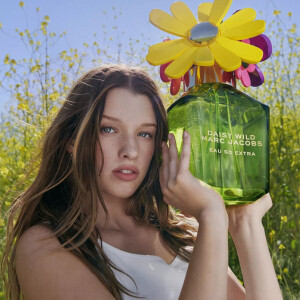 Дух свободы и радости: новый аромат Daisy Wild Eau So Extra от Marc Jacobs