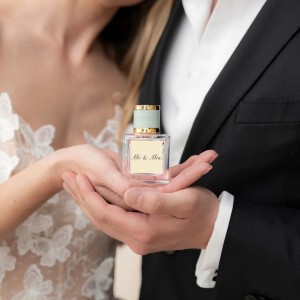 Как выбрать шлейфовый и деликатный женский аромат на свадьбу?