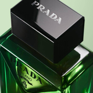 Prada выпускают Paradigme Le Parfum
