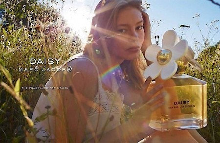 marc jacobs daisy commercial 2020