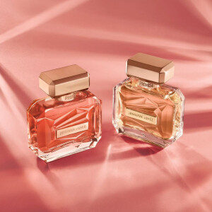 Jennifer Lopez выпускают новую версию аромата Promise с приставкой Intense