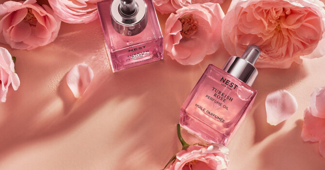 Масло мускатного шалфея, перечной мяты, пачулевое и розовое масла