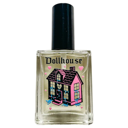 Zomething Strange Dollhouse