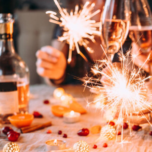 Искры бенгальских свечей и пузырьки шампанского: 4 по-настоящему новогодних аромата