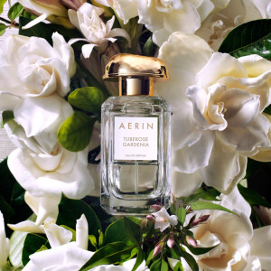Aerin представили композицию Tuberose Gardenia, посвящённую Эсте Лаудер