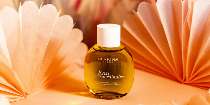 Clarins выпустили Eau Extraordinaire для аромафитотерапии