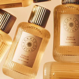 Summer Fridays представляют гурманский аромат Sunlit Vanilla