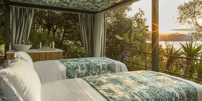 La Dolce Vita: Dior перевыпускают Escale à Portofino ограниченным тиражом