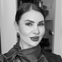 Лавиния Стойка