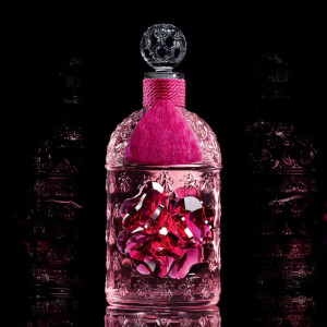 Guerlain и Swarovski представили коллекционное издание Cherry Blossom