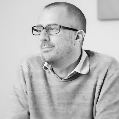 Джейми Шукер