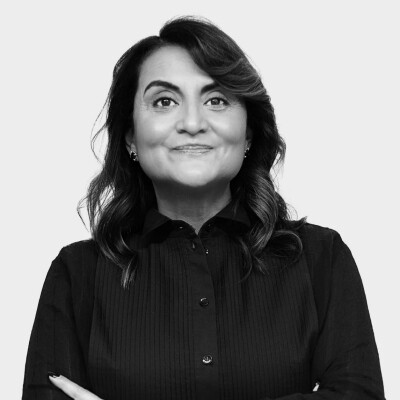 Адриана Медина