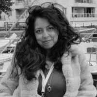 Асма Шарапова