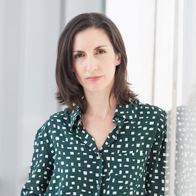 Клара Моллой, креативный директор