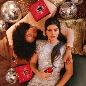 Cacharel показали подарочные наборы с ароматами-бестселлерами