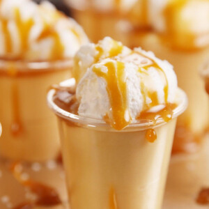 Ароматы из кулинарии: разнообразие оттенков кленового сиропа и парфюмы на его основе