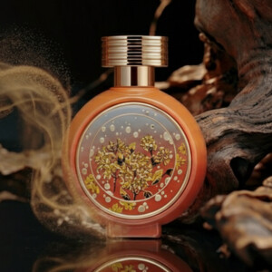 Haute Fragrance Company представили новый фруктово-древесный аромат Narcotic Desire