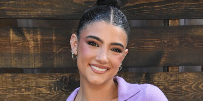 TikTok-звезда Чарли Д'Амелио анонсировала дебютный аромат