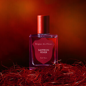 Regime des Fleurs показали новый аромат Saffron Fever с нотами граната, уда и шафрана