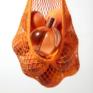 Women's Secret анонсировали выход женской парфюмерной воды Peach of Desire