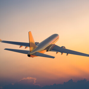 Aviasales и парфюмерный бренд Mayme? выпустили диффузор