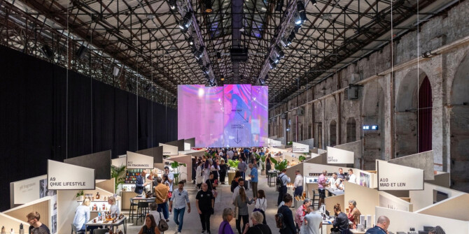 Новое за неделю: итоги Pitti Fragranze, нишевые новинки, актерский кампейн Loewe