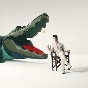 Новое за неделю: звездный амбассадор Lacoste, эко-инициативы Replay, яркие ароматы от Shay&Blue London