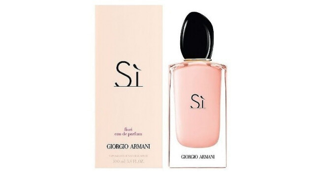 Sì Fiori Eau de Parfum — весенняя новинка от Giorgio Armani